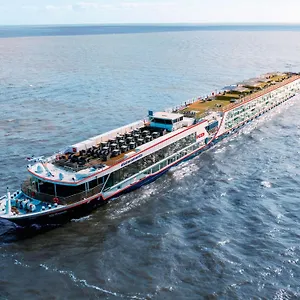 https://kd-hotelschiff-messe-sud.dusseldorf-hotel.net